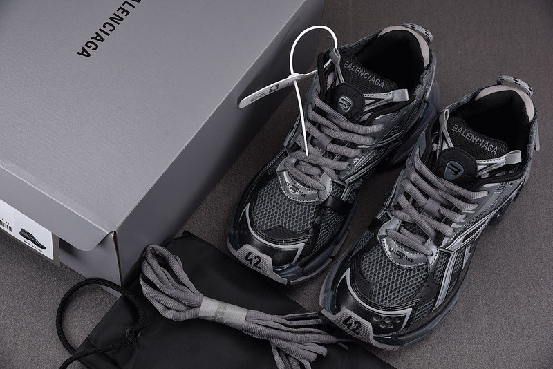 Ba*len*cia*ga runner 67402 w3rbr 1515