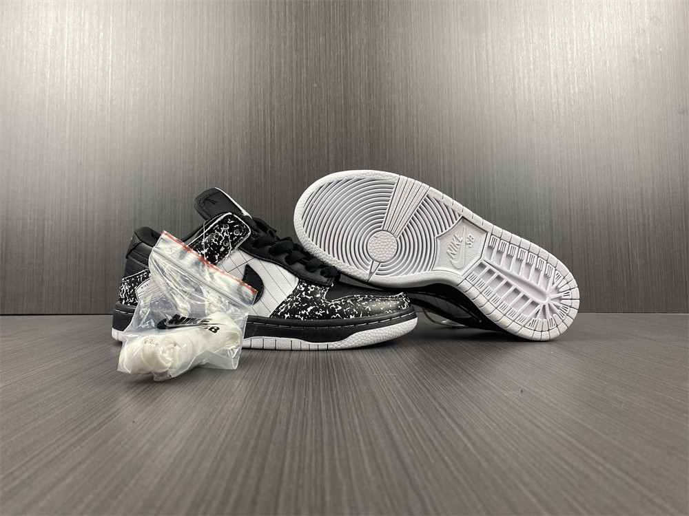 NIKE SB DUNK LOW PREMIUM GS 