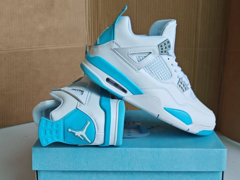 Air Jordan 4 GS “Blue Chill”