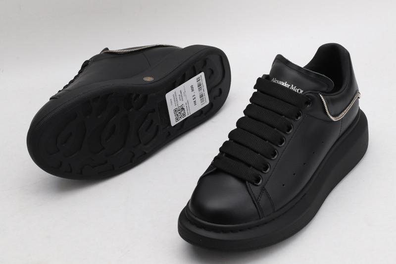ALEXANDER MCQUEEN SNEAKER