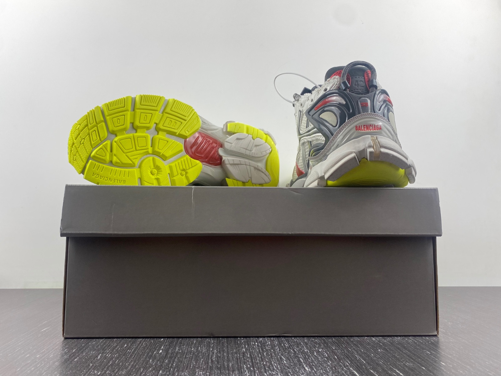 Ba*len*cia*ga runner 677403 w3rb6 9167