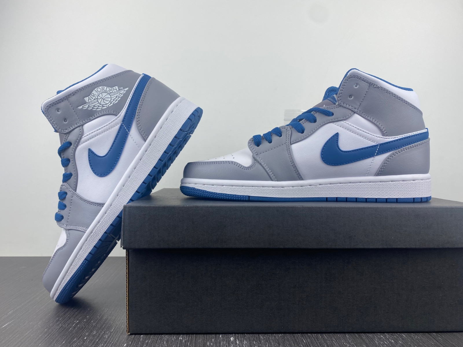 Jordan 1 Mid True Blue Cement (GS) - DQ8423-014