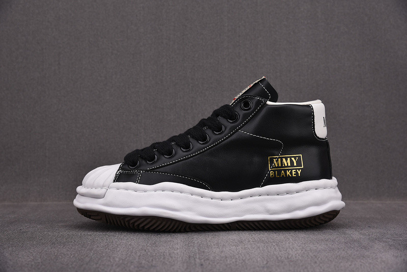 Ma*s*n mihara sneakers