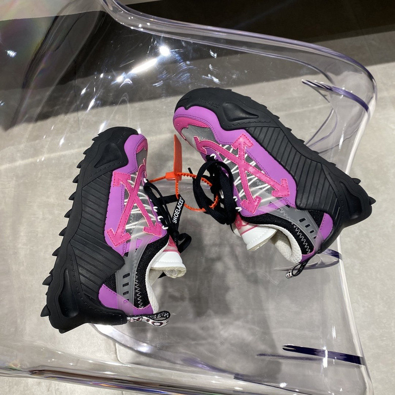 OW C/O ODSY-1000 SPORTS SHOES