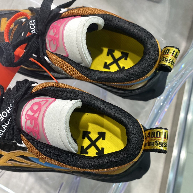 OW C/O ODSY-1000 SPORTS SHOES