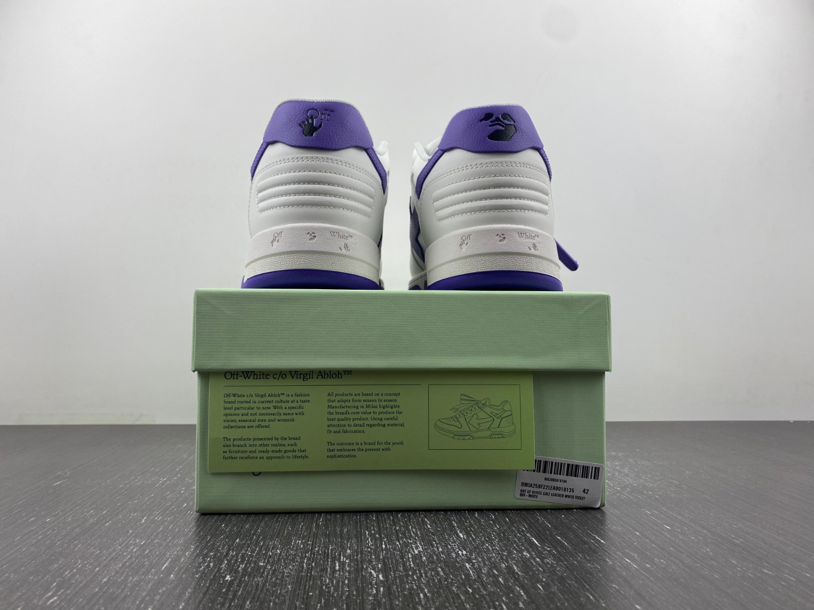 Off-White c/o Virgil Abloh