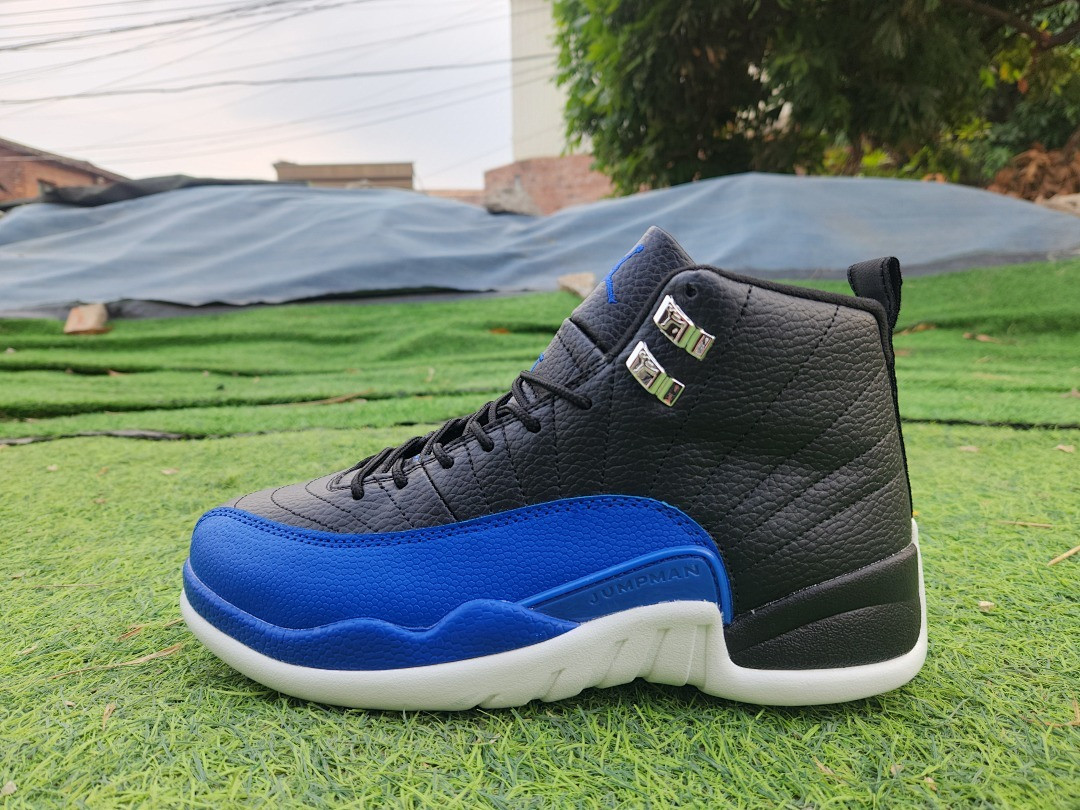 Air Jordan 12 Retro Black/Hyper Royal AO6068-004