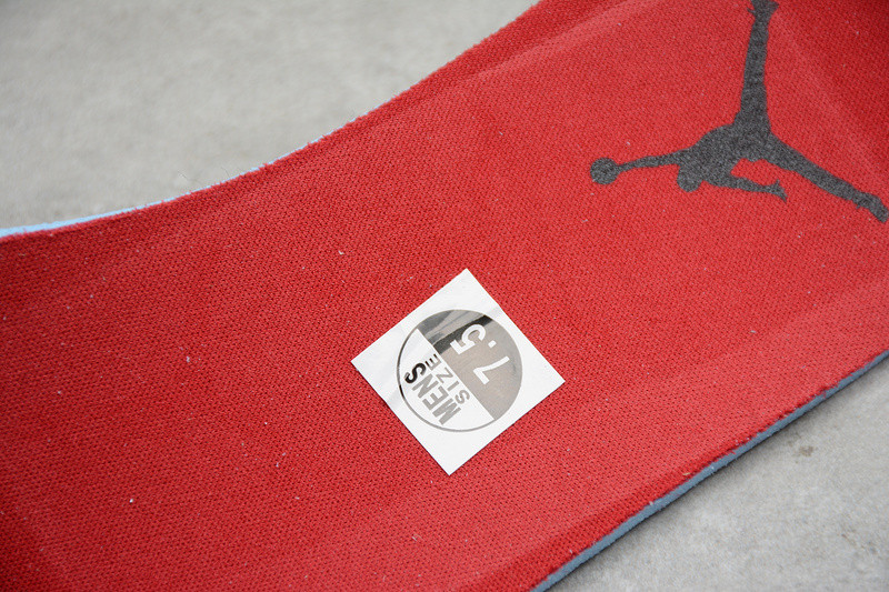 JORDAN 1 LOW LIGHT SMOKE GREY 553558-030