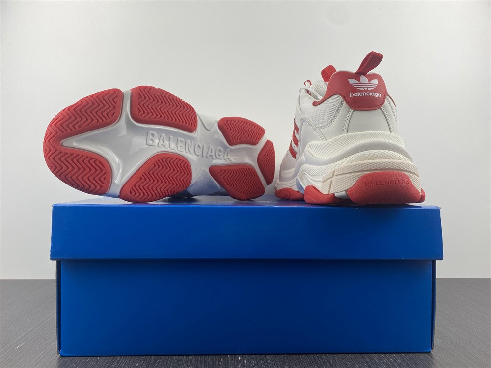 Ba*len*cia*ga triple s 71021 w5rh1 0677