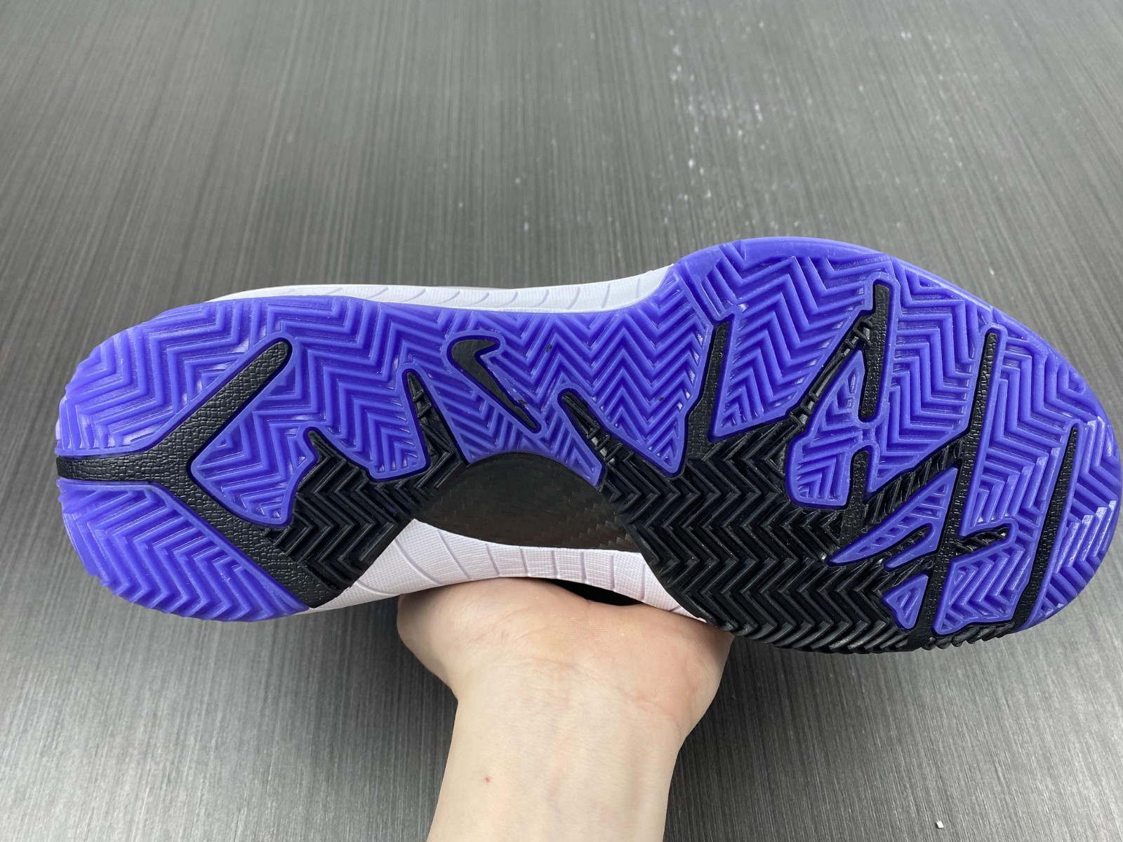 Nike Kobe 4 Inline 344335-101