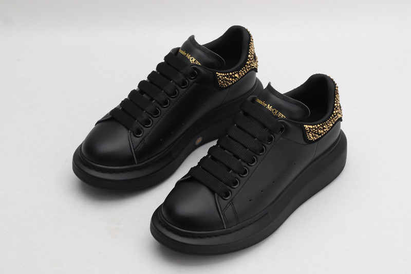 ALEXANDER MCQUEEN SNEAKER