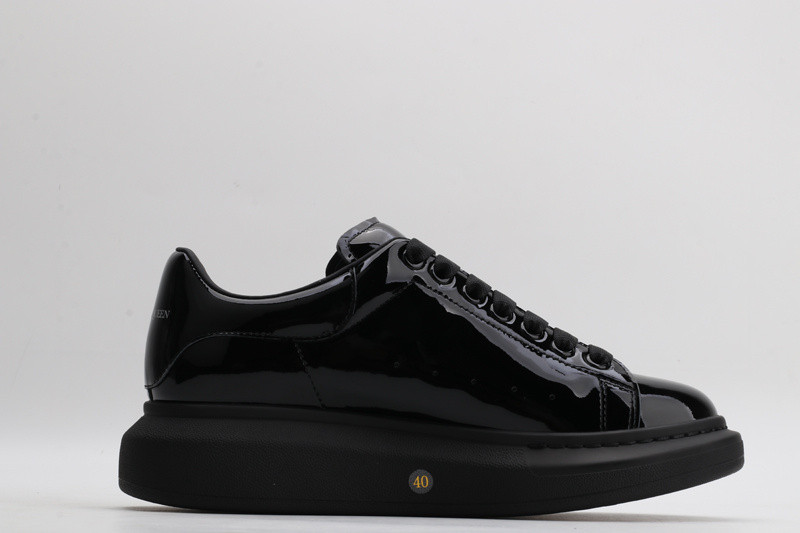 ALEXANDER MCQUEEN SNEAKER