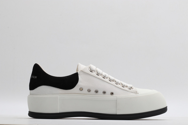 ALEXANDER MCQUEEN SNEAKER