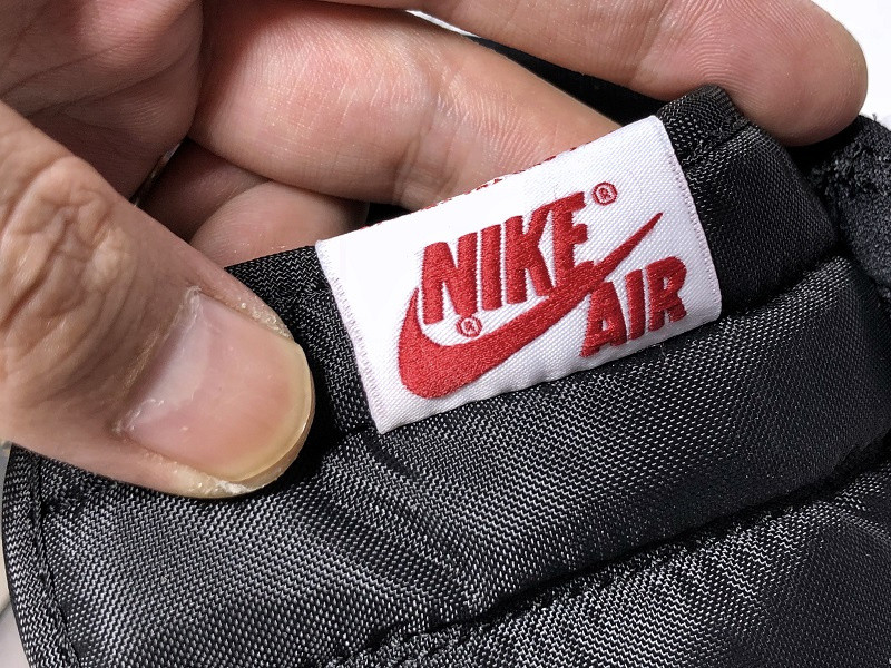 AIR JORDAN 1 BLACK WHITE GYM RED 555088-061