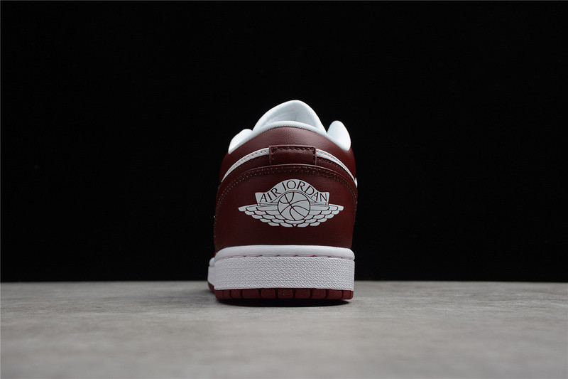 Air Jordan 1 Low “Bronze Eclipse” DC0774-116