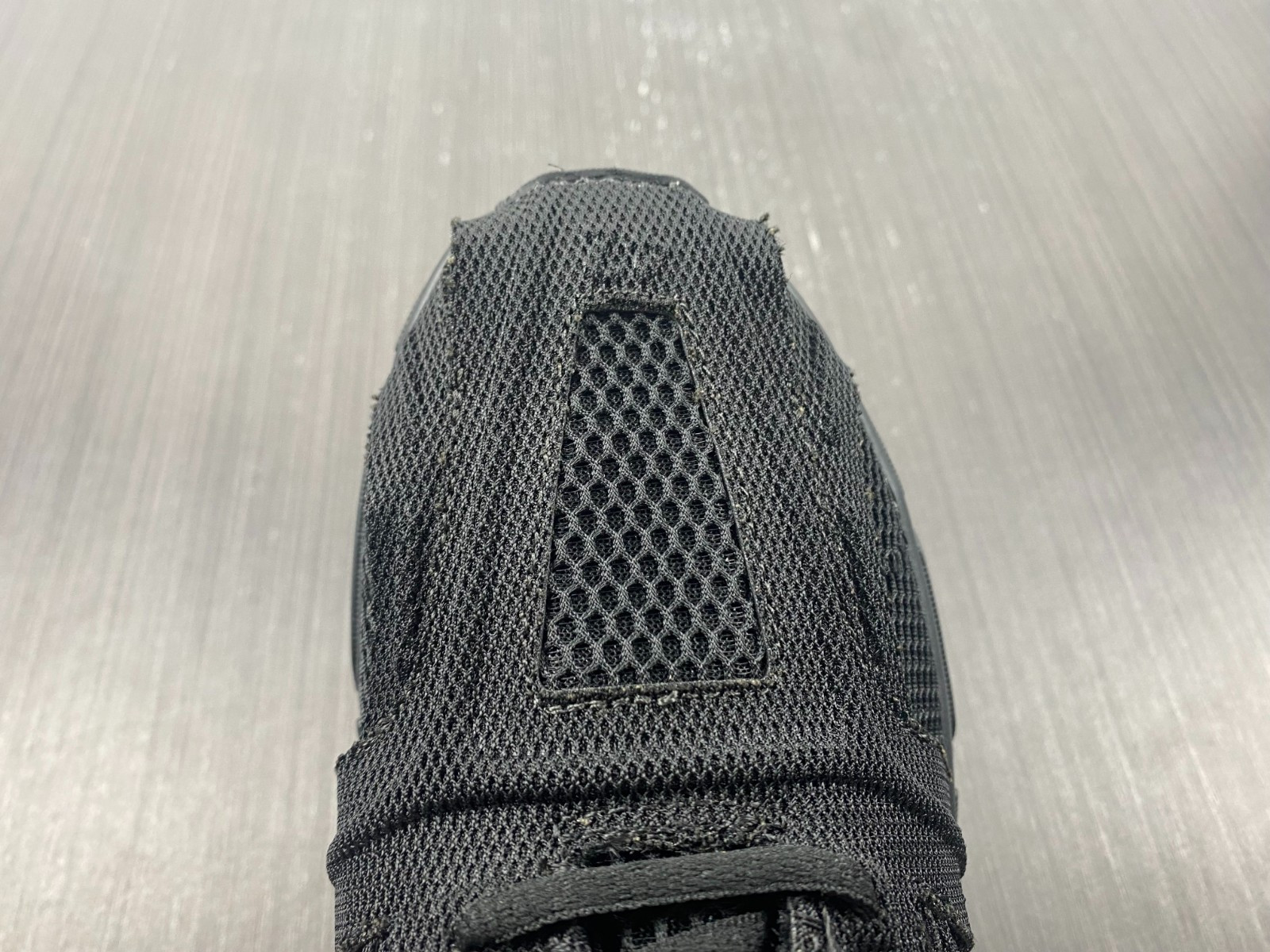 Ba*len*cia*ga phantom sneaker