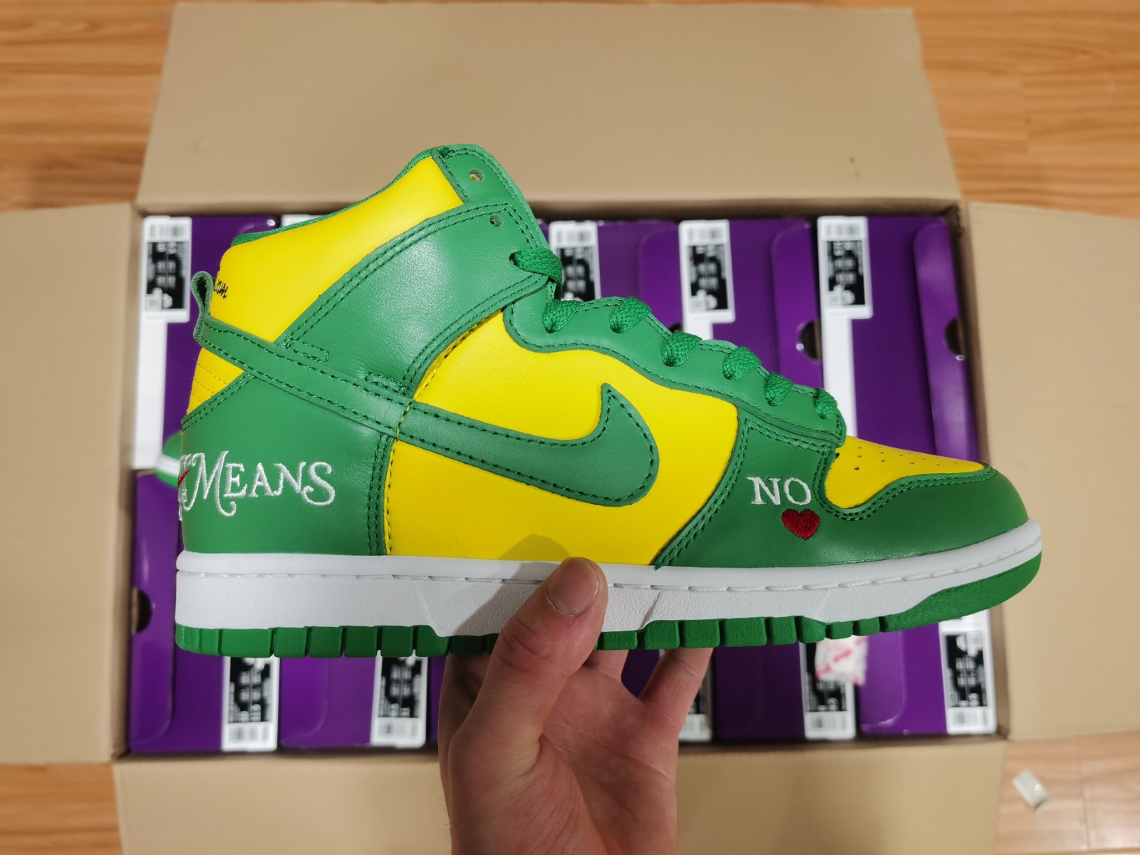 Nike SB Dunk High By Any Means Brazil DN3741-700