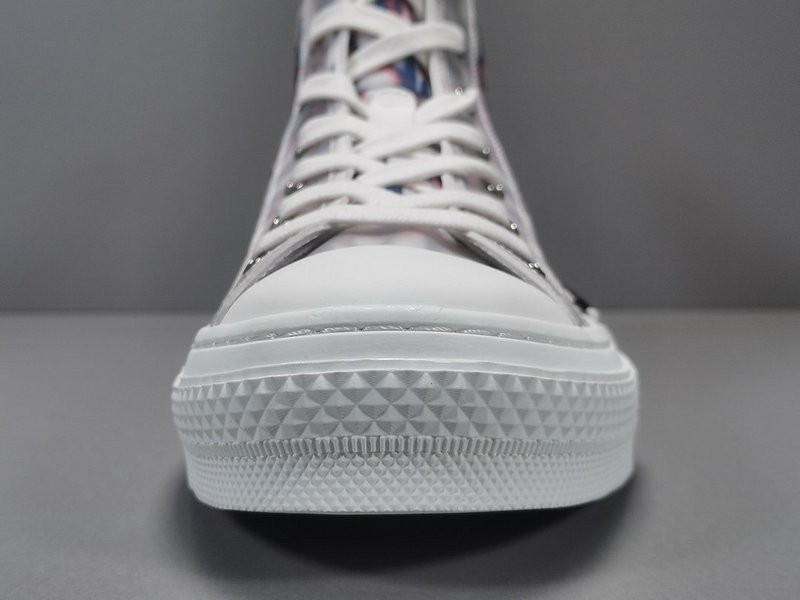 D B23 HIGH-TOP SNEAKERS