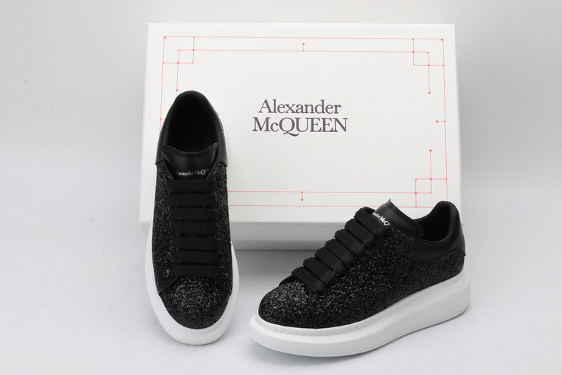 ALEXANDER MCQUEEN SNEAKER