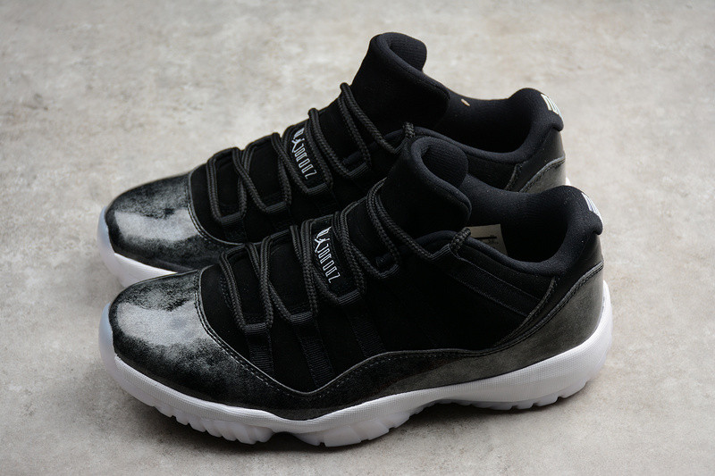 AIR JORDAN 11 RETRO LOW "BARONS" 528895-010