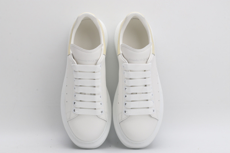 ALEXANDER MCQUEEN SNEAKER