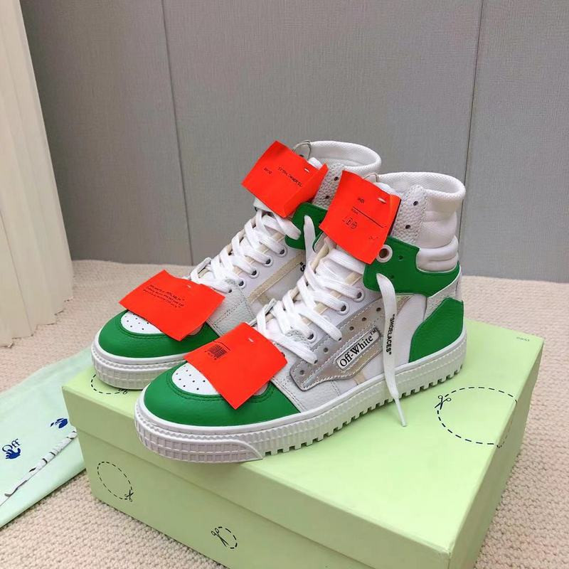 Off-White c/o Virgil Abloh