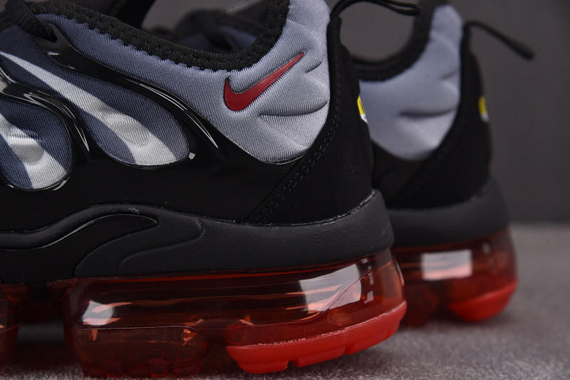 Nike Air VaporMax Plus Shark Men