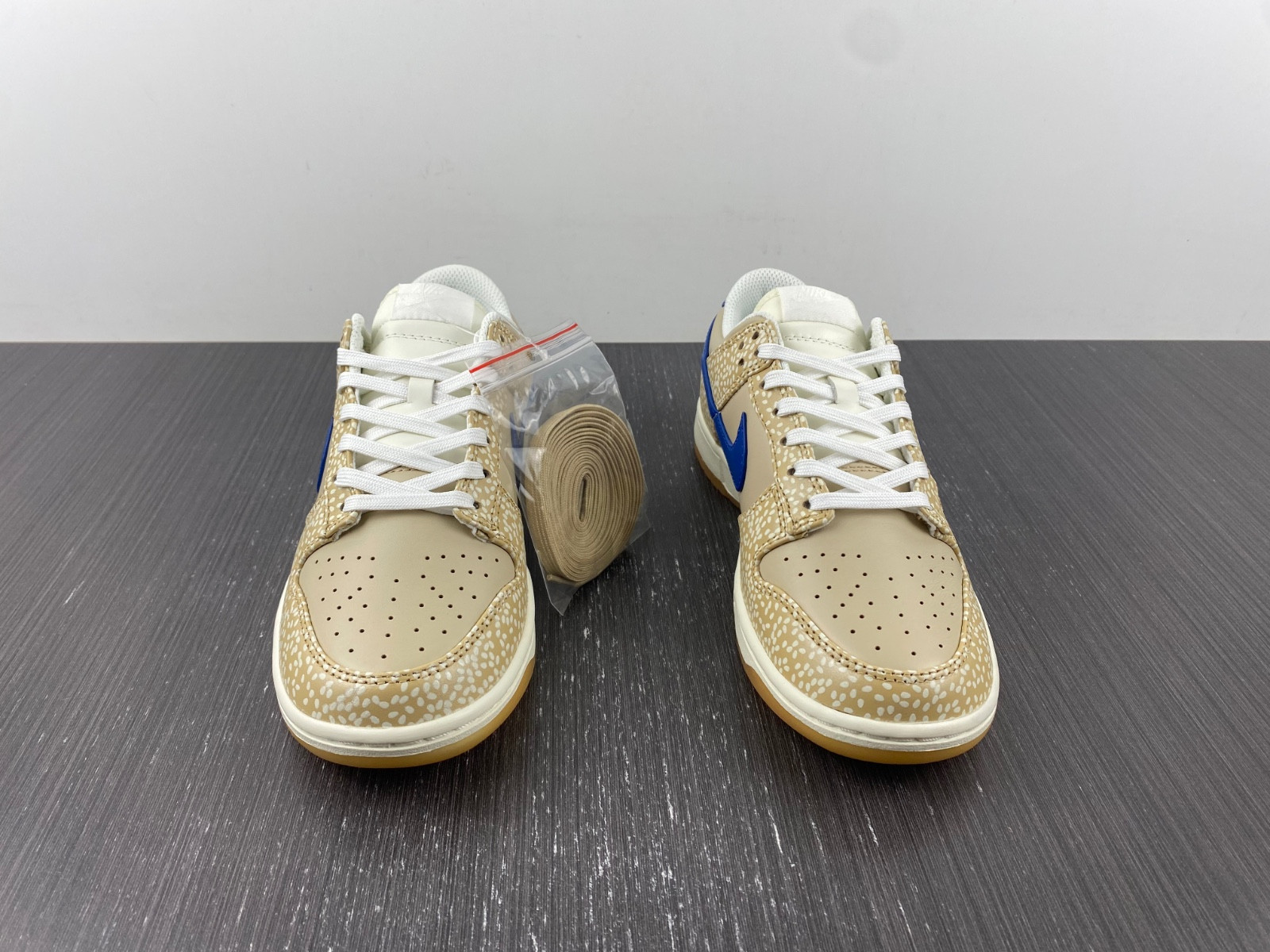 Nike Dunk Low "Sesame Seed Bun" DZ4853-200