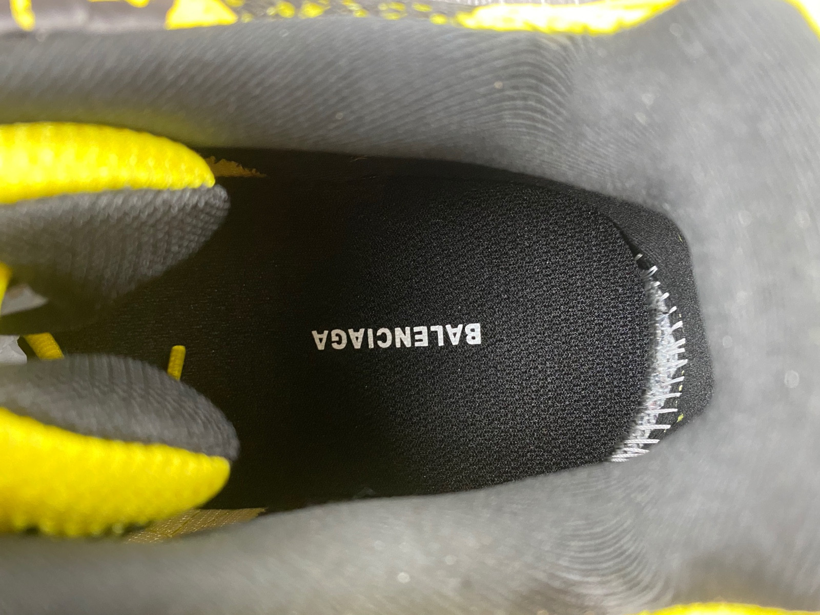 Ba*len*cia*ga track trainer 542023 w3rra 7810