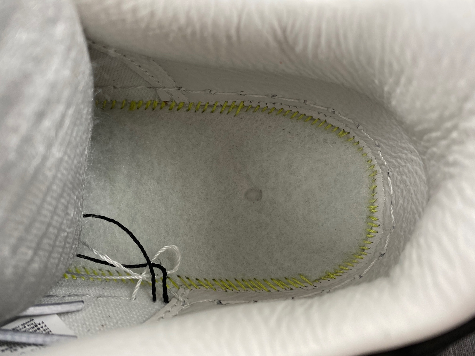 Fat Joe Terror Squad Nike Air Force 1 FJ5756-100