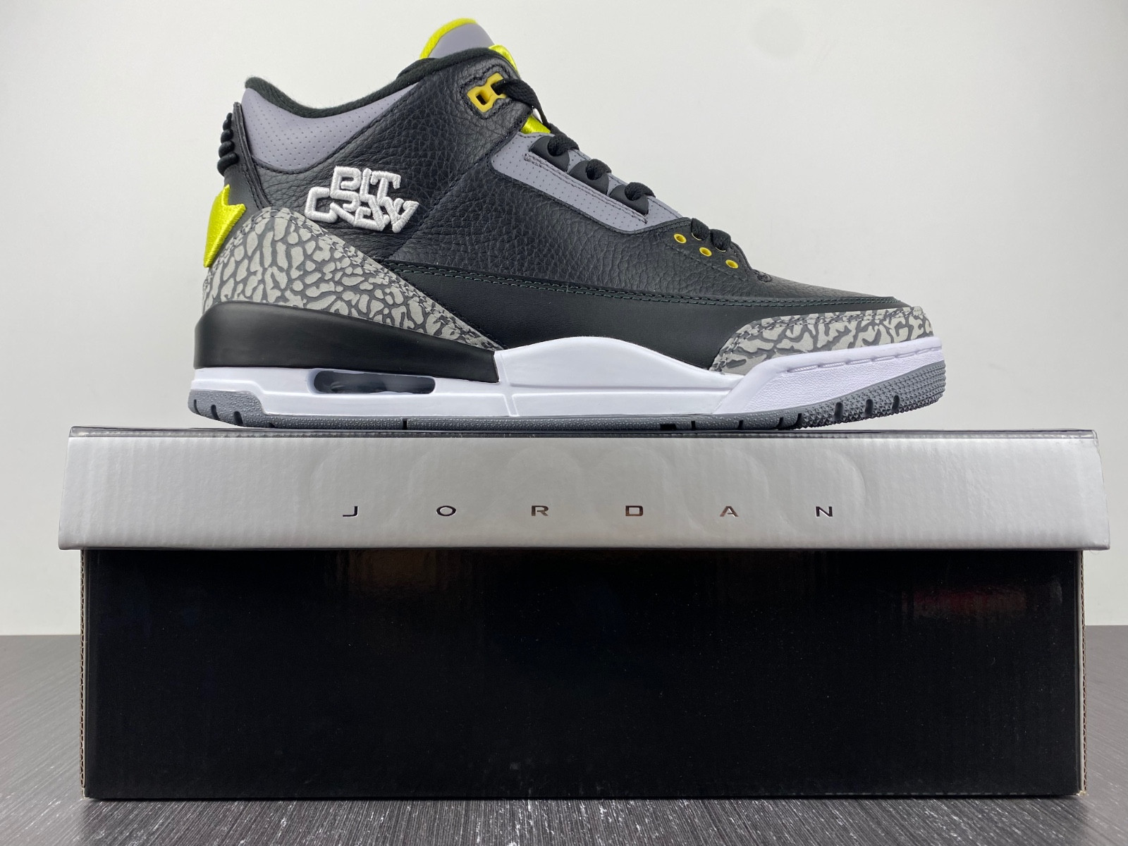 Jordan 3 Retro Oregon Ducks Pit Crew Black HO11-MNJDLS-5