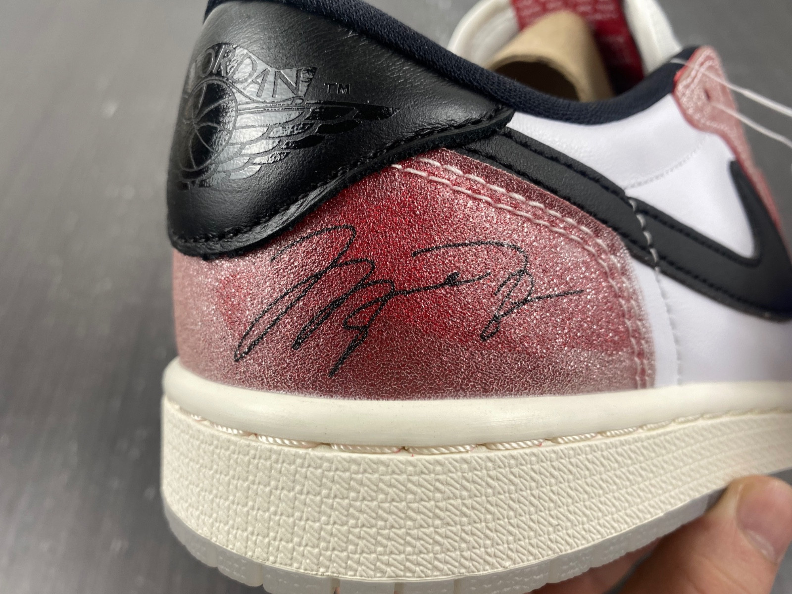 Trophy Room x Air Jordan 1 OG Low FN0432-017