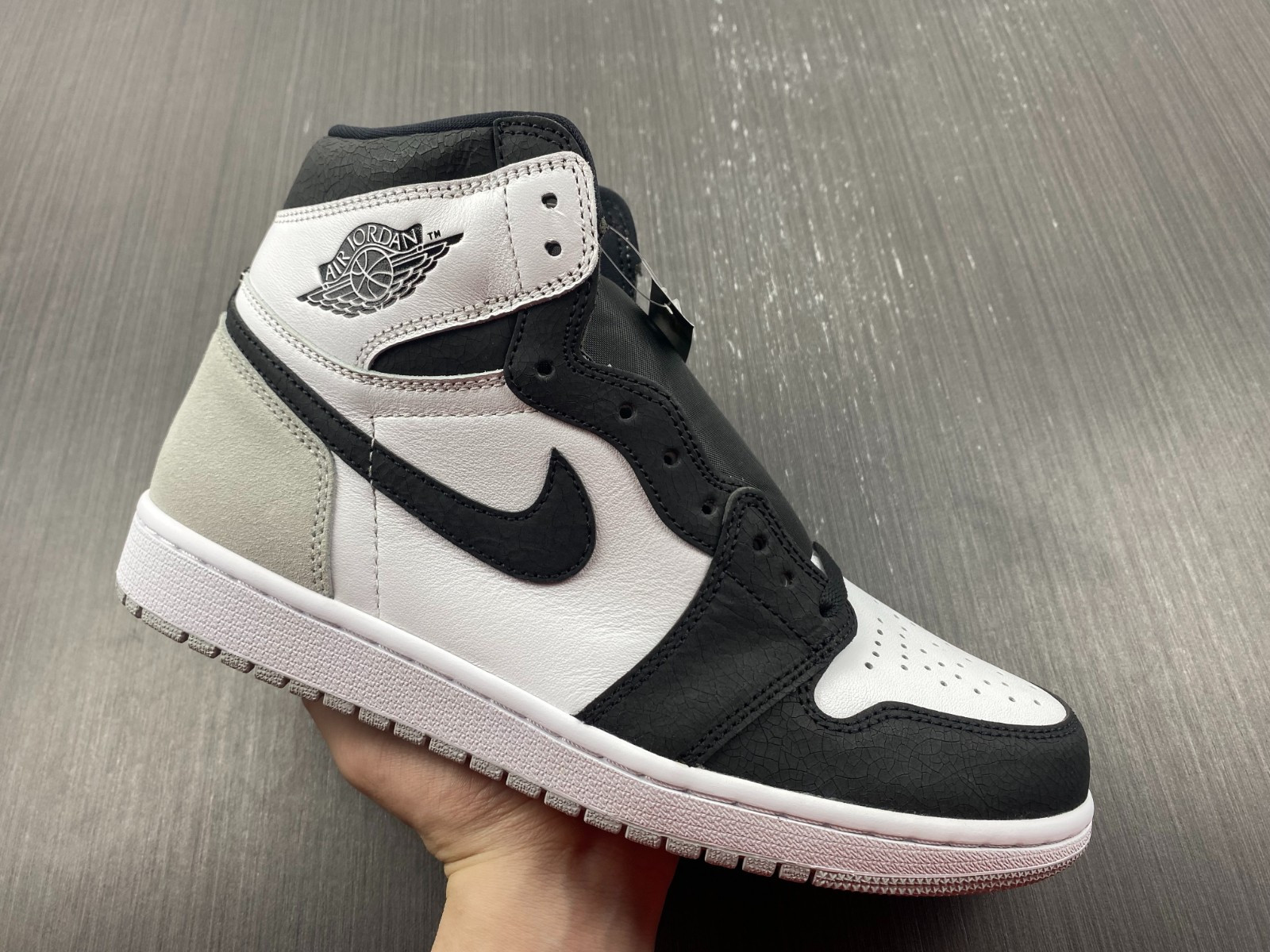 Air Jordan 1 Retro High OG Stage Haze 555088-108