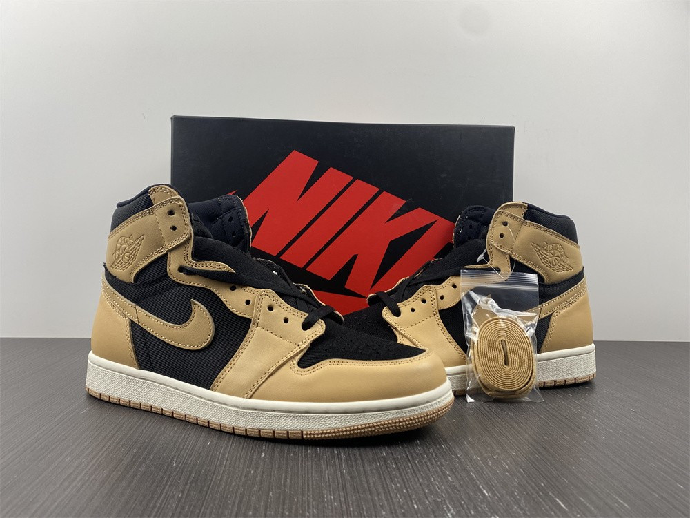 Air Jordan 1 Retro High OG "Heirloom" 555088-202