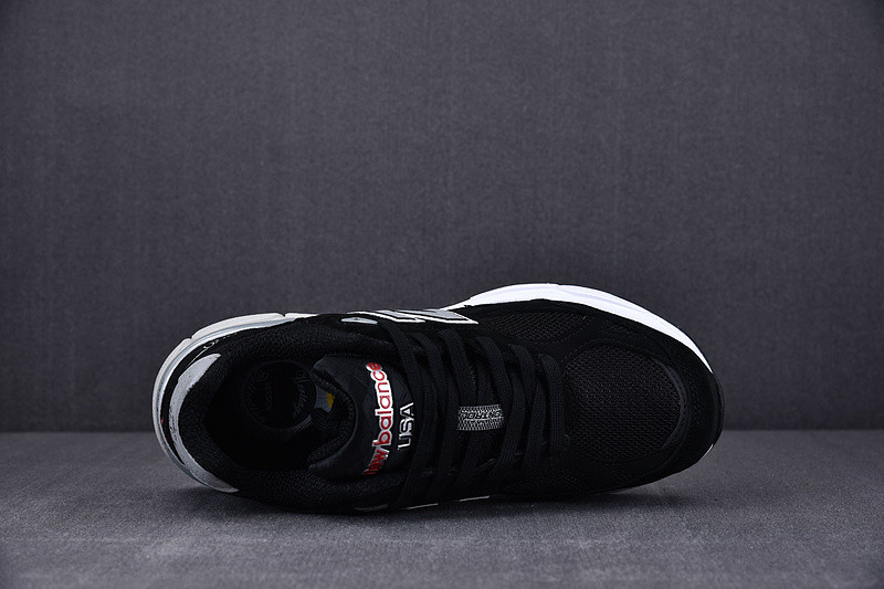 New Balance 990v3 Black White M990BS3