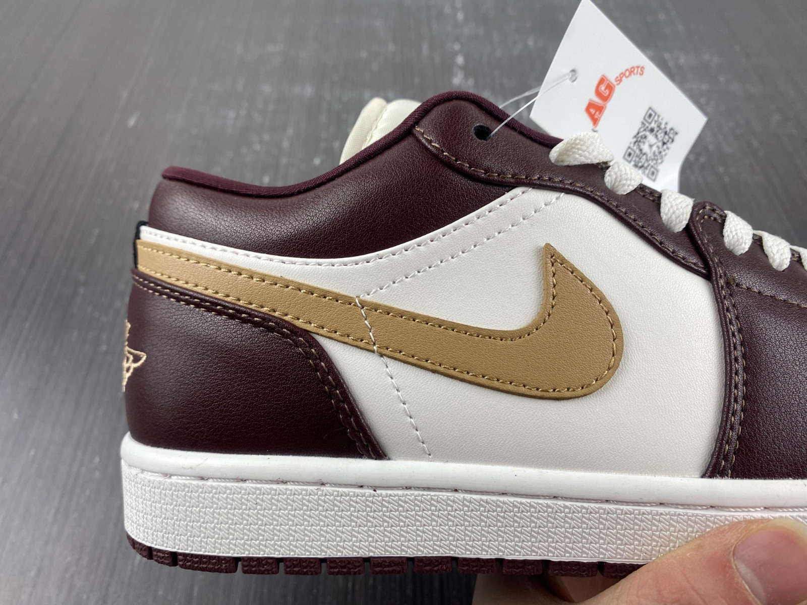 Air Jordan 1 Low Sail Brown DC0774-200