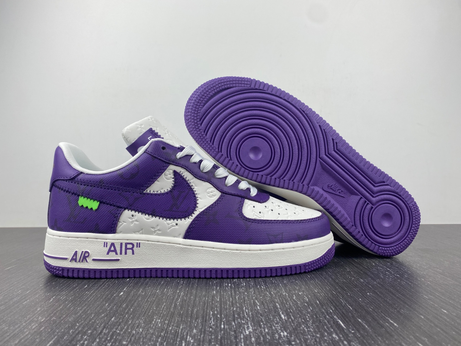NIKE AIR FORCE 1 LOW BY VIRGIL ABLOH