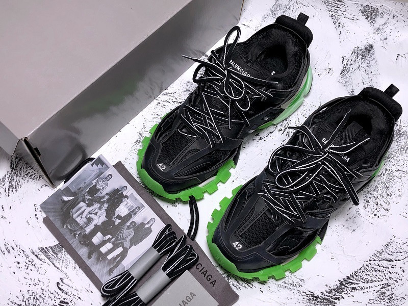 Ba*len*cia*ga track trainer (black glow) 570391 w1gb1 1003