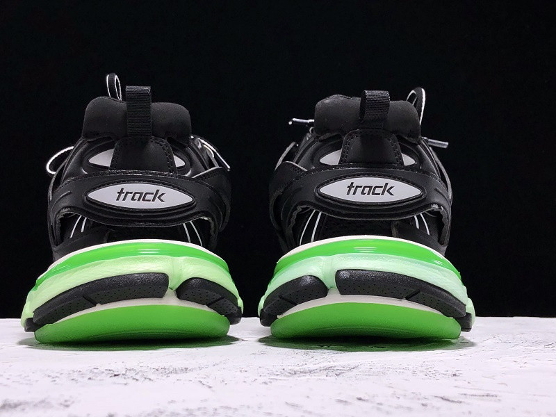 Ba*len*cia*ga track trainer (black glow) 570391 w1gb1 1003