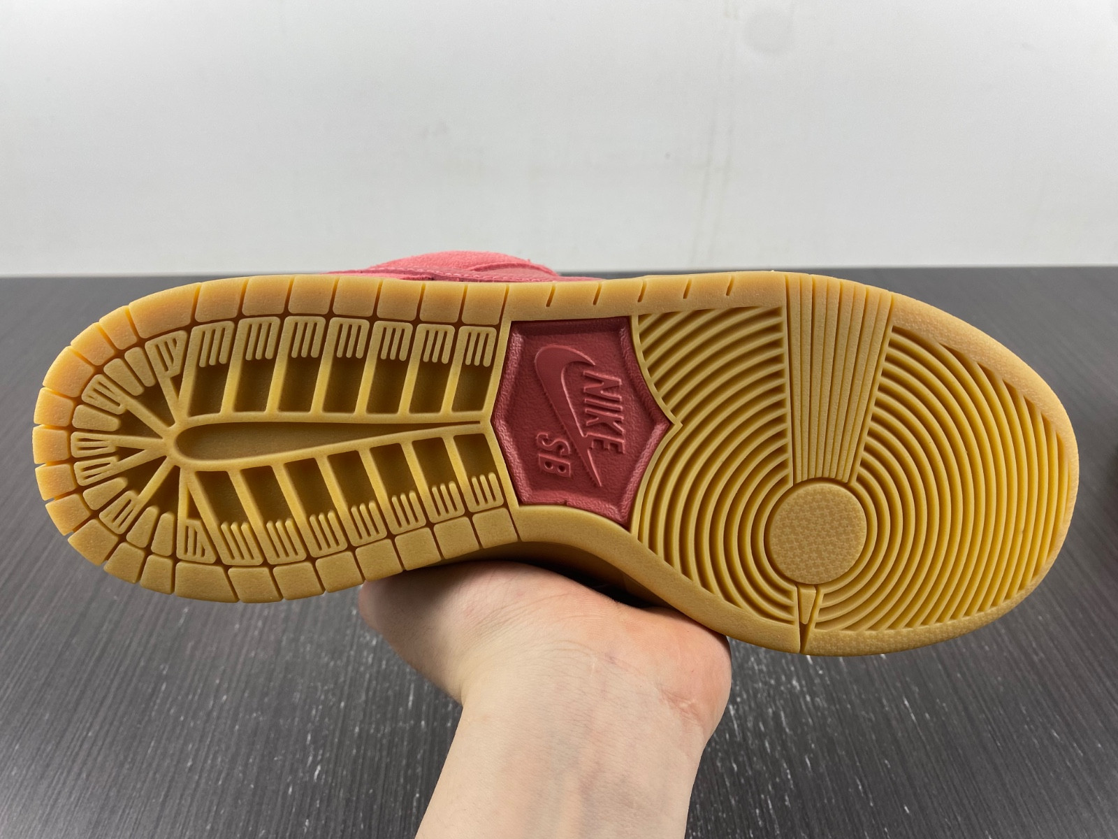 Nike SB Dunk Low "Adobe" DV5429-600