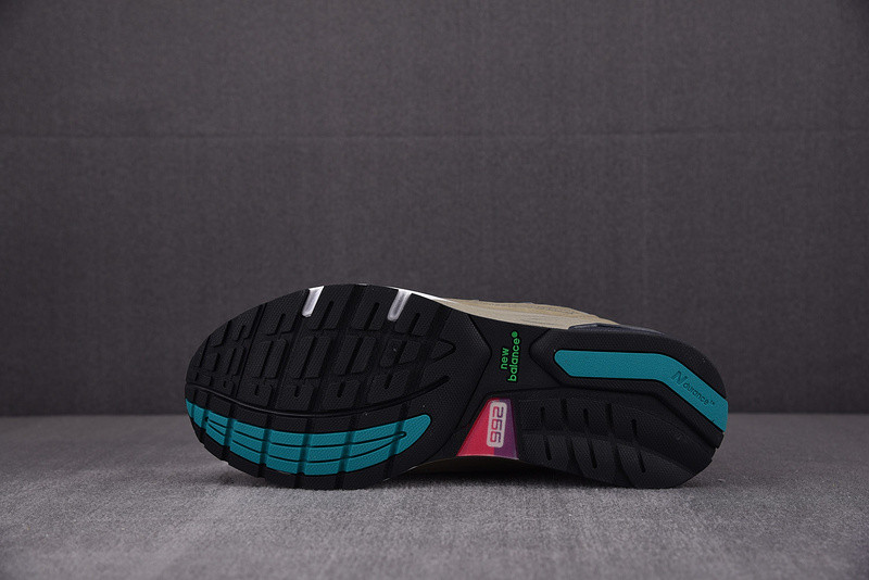 New Balance 992 WTAPS - M992WT