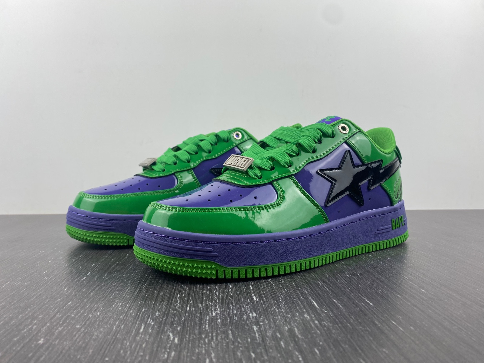 BAPE SNEAKERS