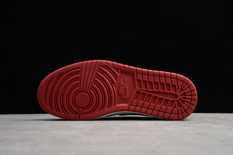 Jordan 1 Retro Low Golf Chicago DD9315-600