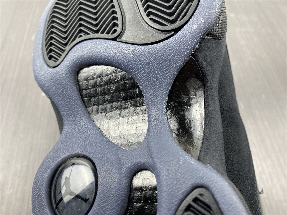 Air Jordan 13 Cap And Gown 414571-012