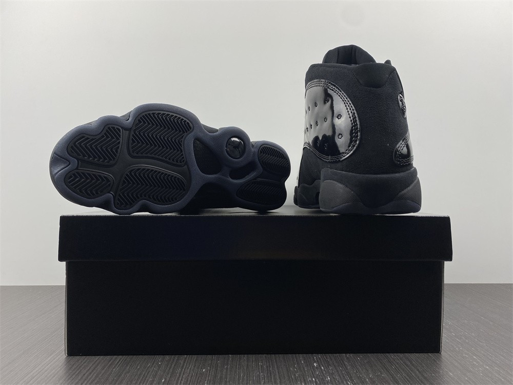 Air Jordan 13 Cap And Gown 414571-012