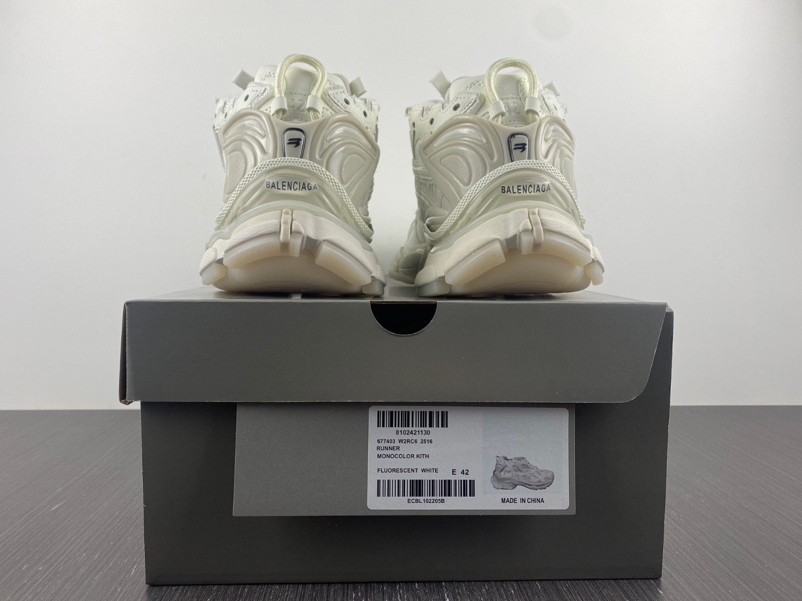 Ba*len*cia*ga runner 677403 w2rc6 2516