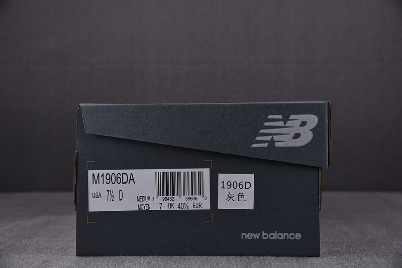 New Balance M1906D