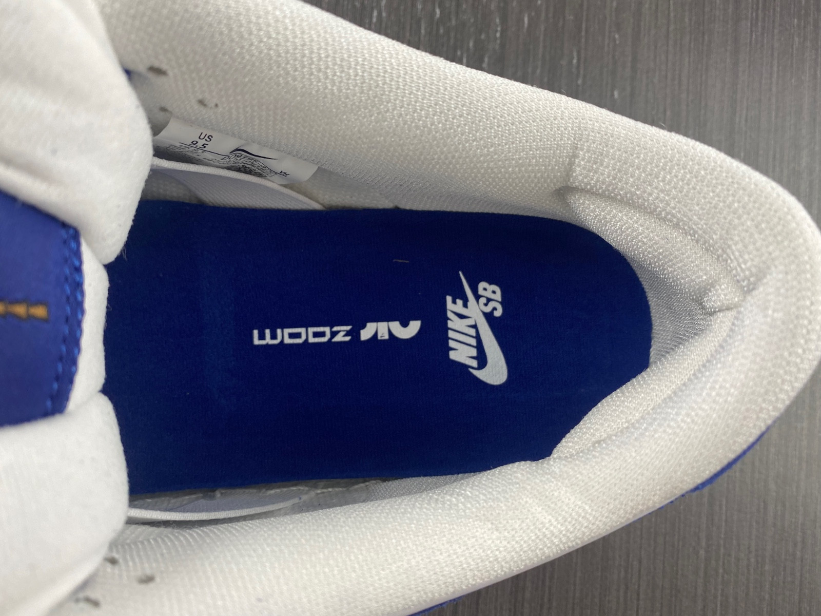 Nike SB Dunk Low “LA Dodgers” DO9395-400