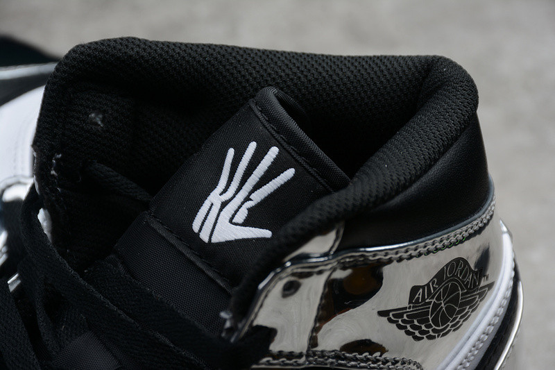 AIR JORDAN 1 RETRO HIGH PASS THE TORCH AQ7476-016