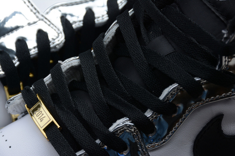 AIR JORDAN 1 RETRO HIGH PASS THE TORCH AQ7476-016